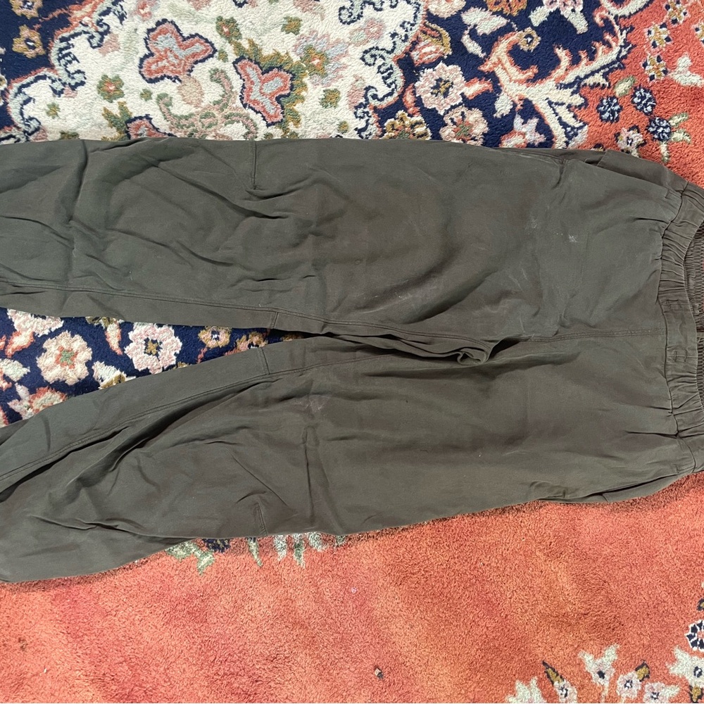 Lululemon Athletica Relaxed Fit Joggers